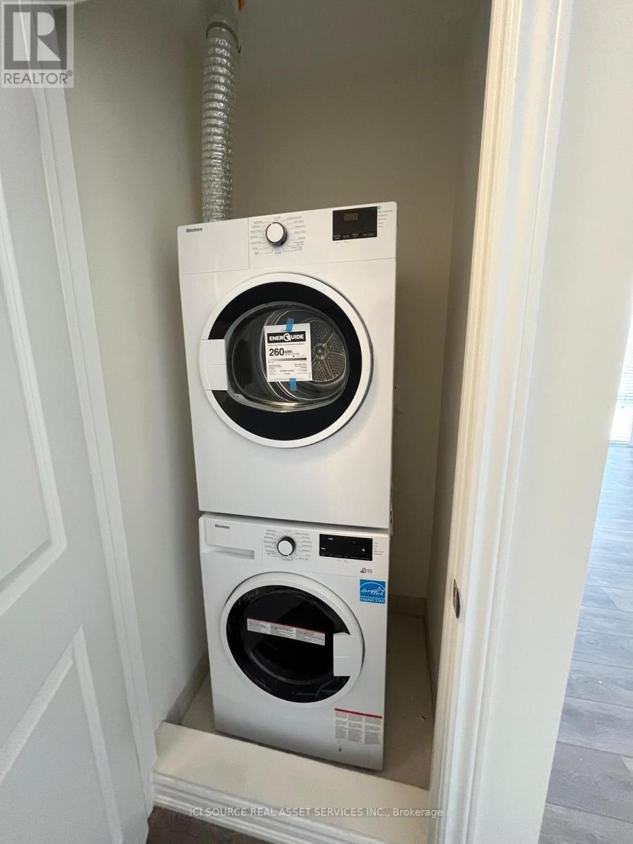 55 - 70 Knotsberry Circle, Brampton, ON - Indoor Photo Showing Laundry Room