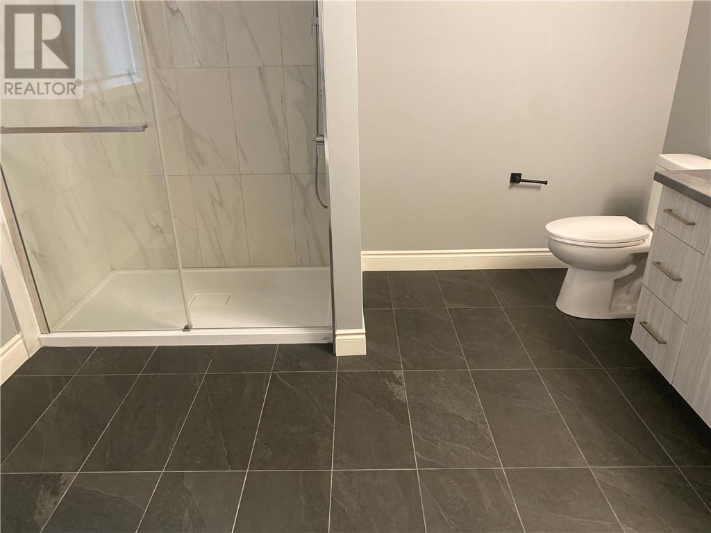 174 Jeanine Street, Sudbury, ON - Indoor Photo Showing Bathroom