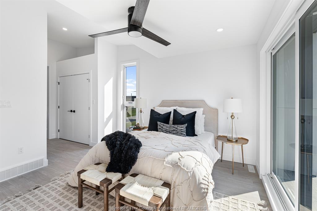 2035 Seneca Street, Windsor, ON