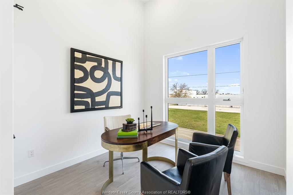 2035 Seneca Street, Windsor, ON