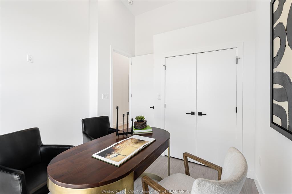 2035 Seneca Street, Windsor, ON