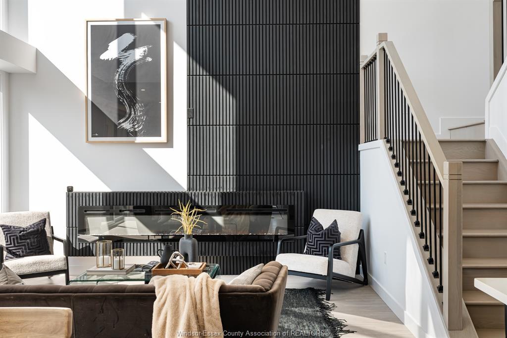 2035 Seneca Street, Windsor, ON