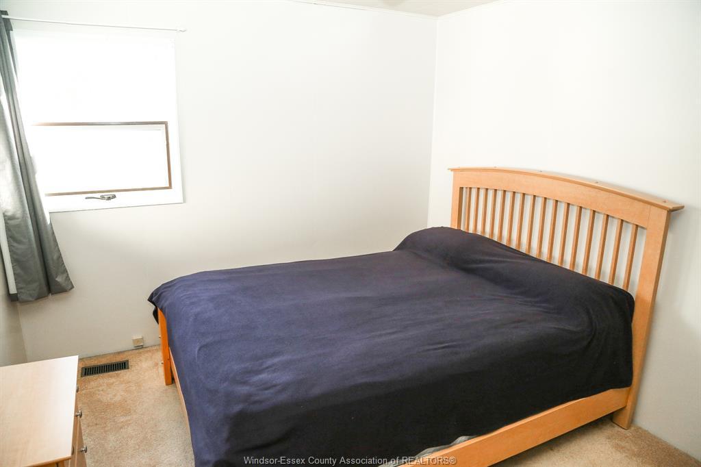 1922 Central, Windsor, ON