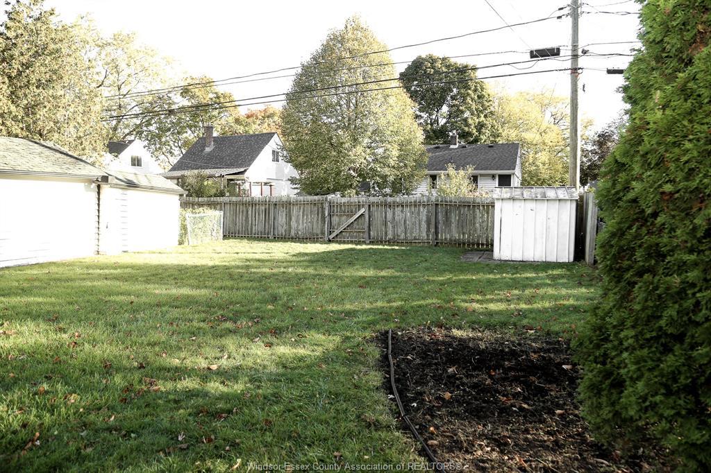 1922 Central, Windsor, ON