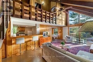 1033 Bayview Point Road, Lake Of Bays (Ridout), ON - Indoor