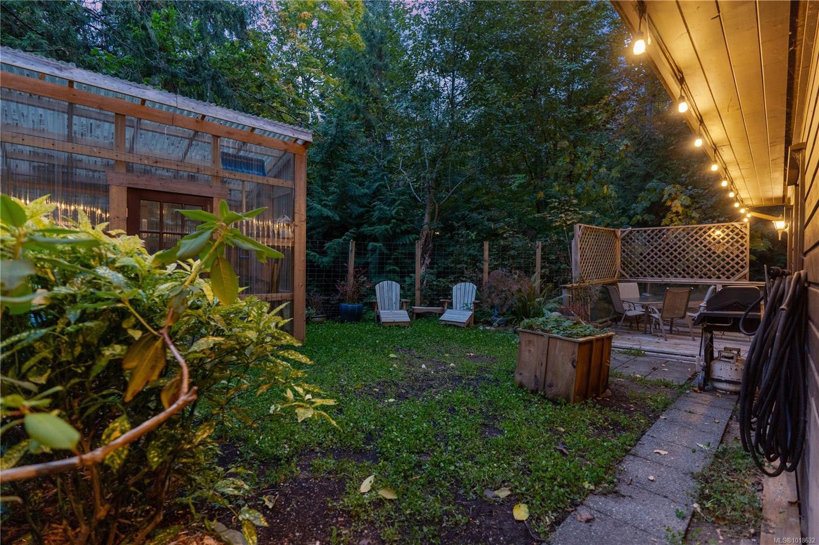 338 Walkers Hook Rd, Salt Spring, BC