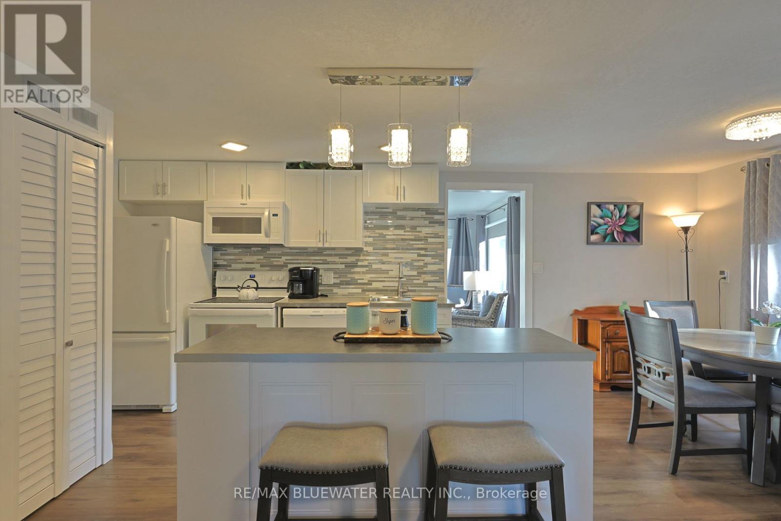 79 Pebble Beach Parkway, South Huron (Stephen), ON - Indoor