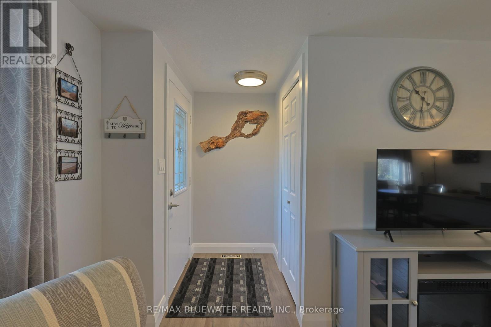 79 Pebble Beach Parkway, South Huron (Stephen), ON - Indoor