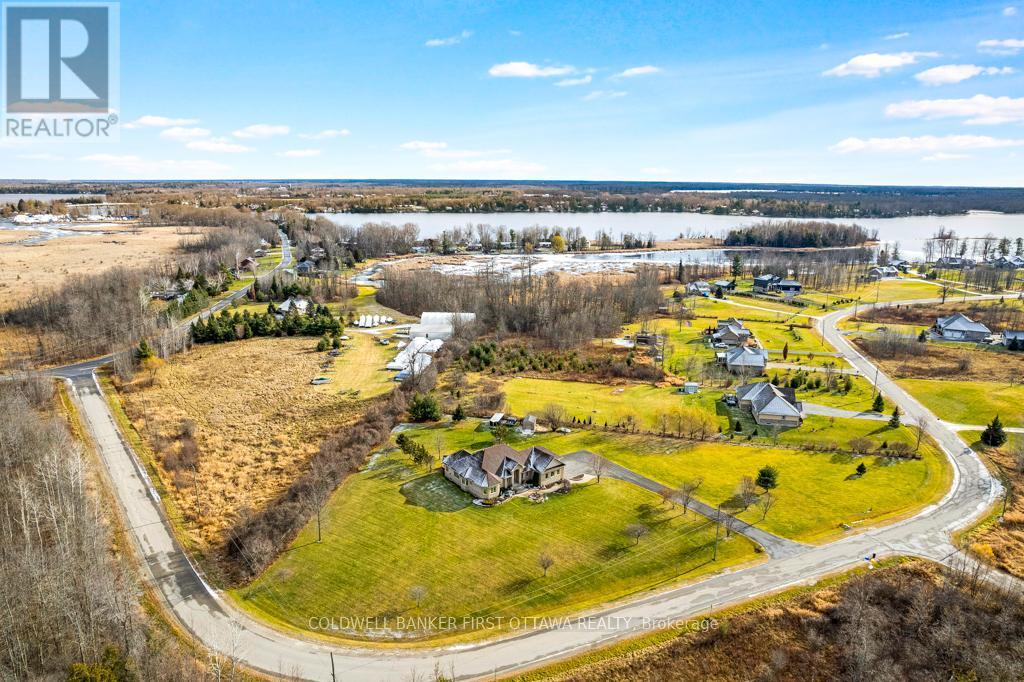 3 mins to Upper & Lower Rideau Lake boat launches - 556 West Point Drive, Drummond/North Elmsley, ON - Outdoor With View