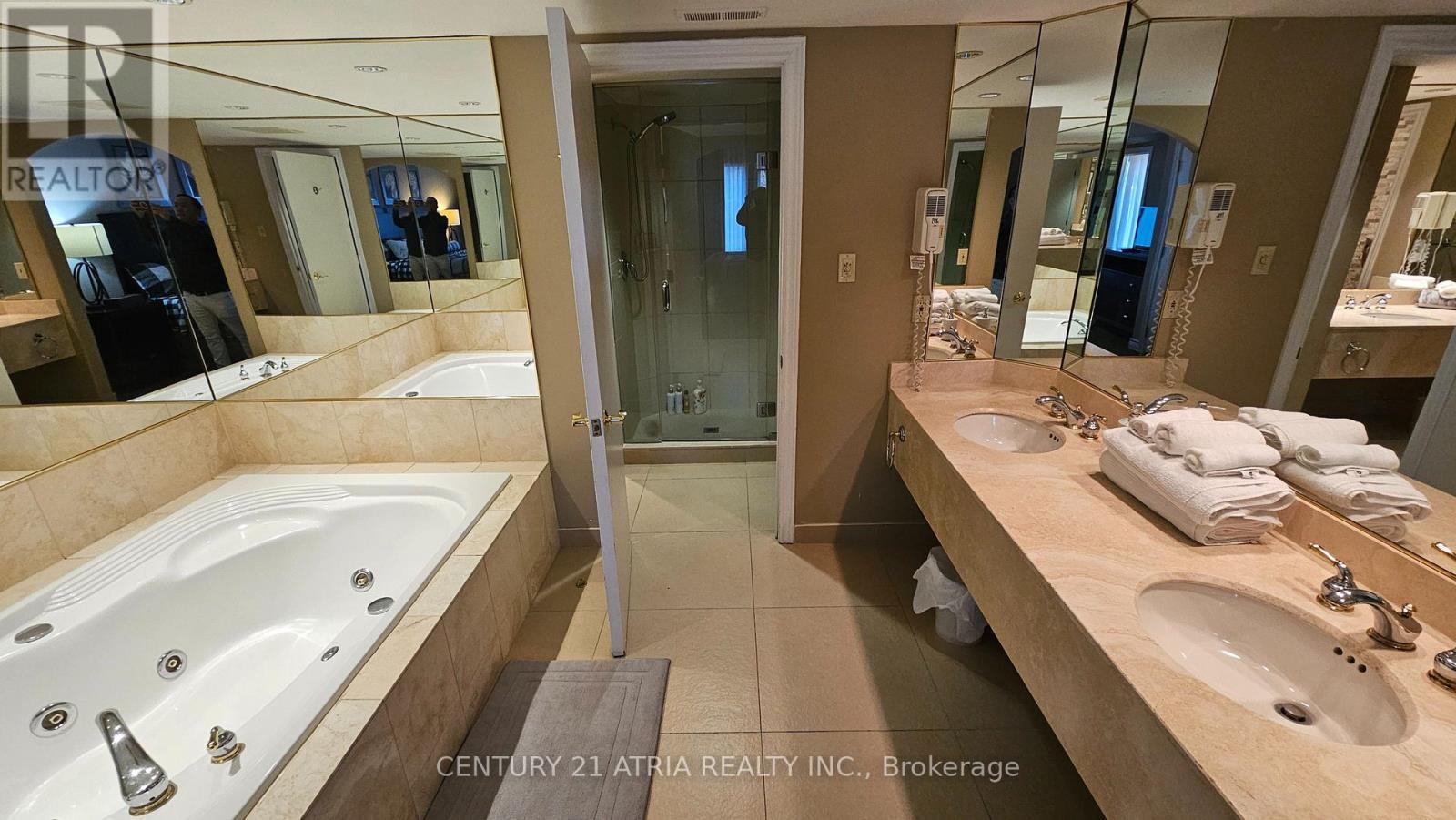 2074/75 - 90 Highlands Drive, Oro-Medonte, ON - Indoor Photo Showing Bathroom