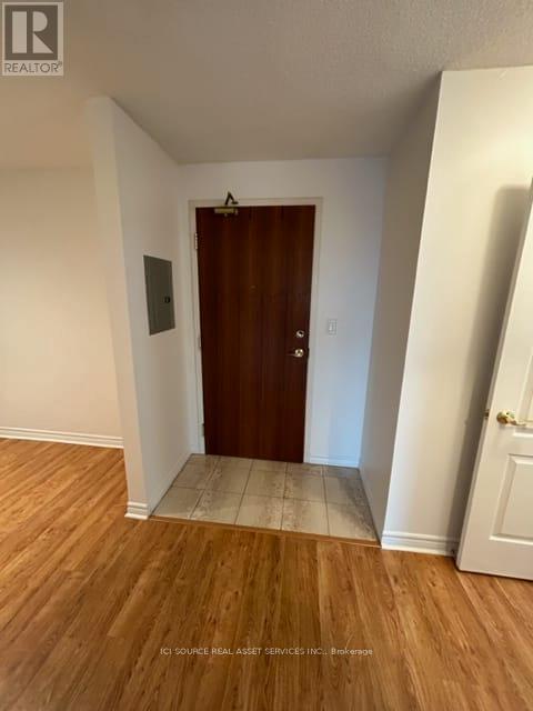 408 - 3840 Bathurst Street, Toronto, ON - Indoor Photo Showing Other Room