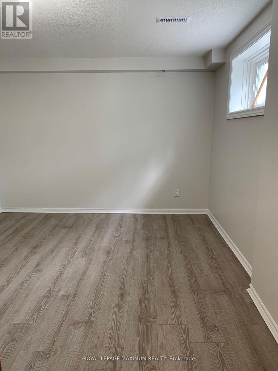 155 Rainbow Drive, Vaughan, ON - Indoor Photo Showing Other Room
