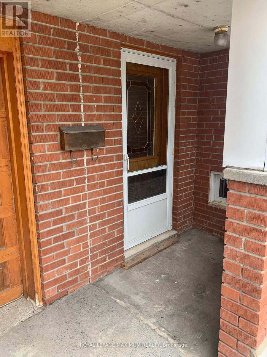 155 Rainbow Drive, Vaughan, ON - Outdoor With Exterior