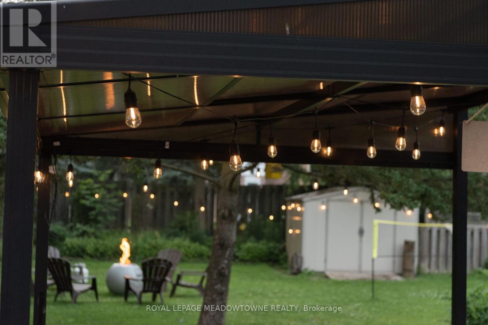 5853 Mcleod Road, Niagara Falls, ON -