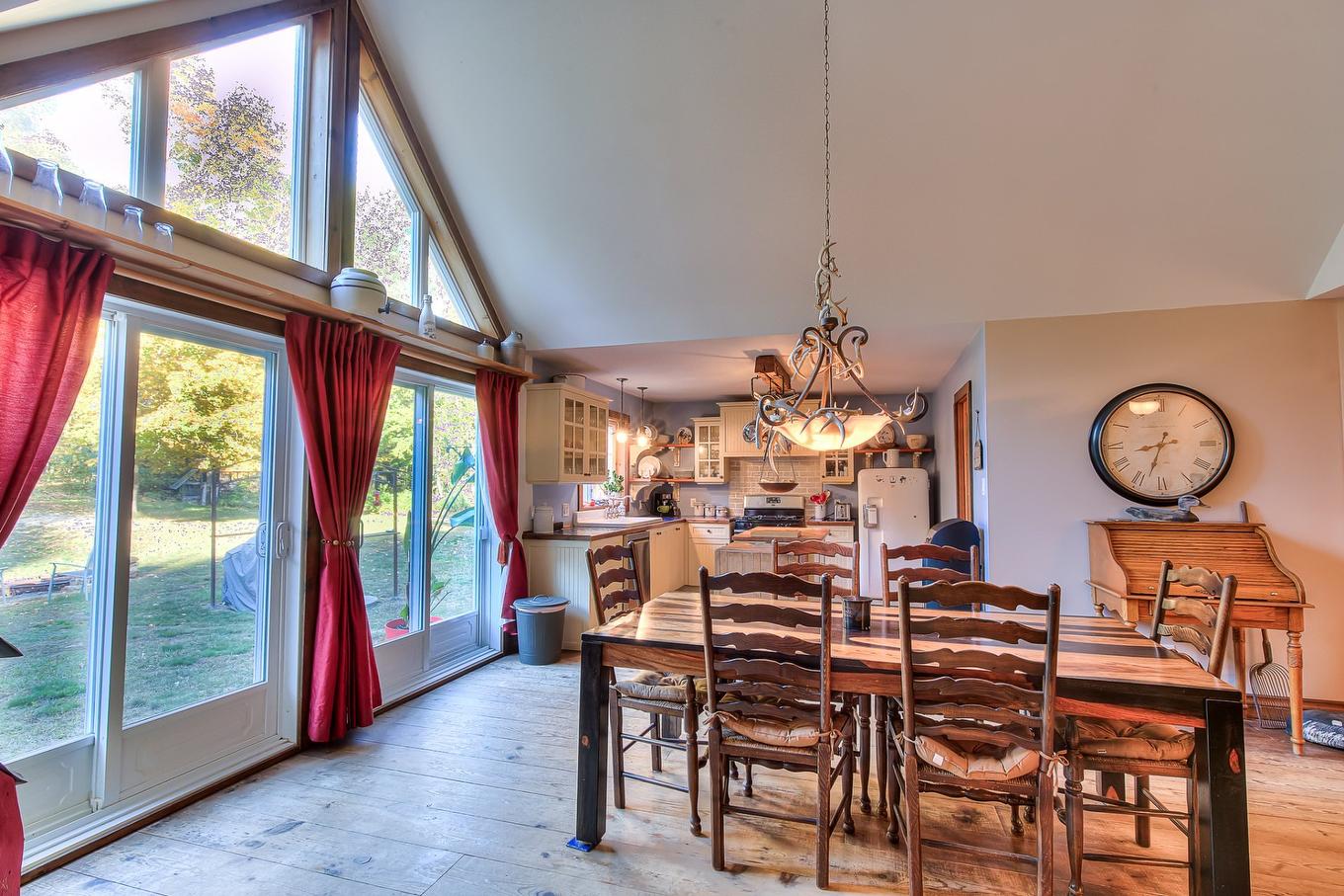 Salle à manger - 3315Z Ch. De La Rivière-Du-Nord, Mirabel, QC - Indoor Photo Showing Dining Room