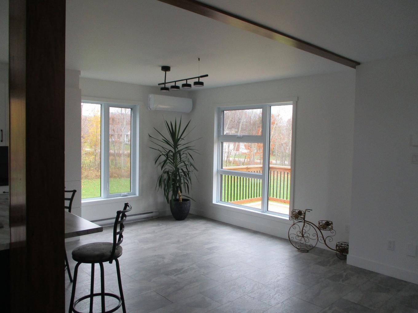 Dining room - 344 3E Rang E., Sainte-Anne-De-La-Pocatière, QC - Indoor Photo Showing Other Room