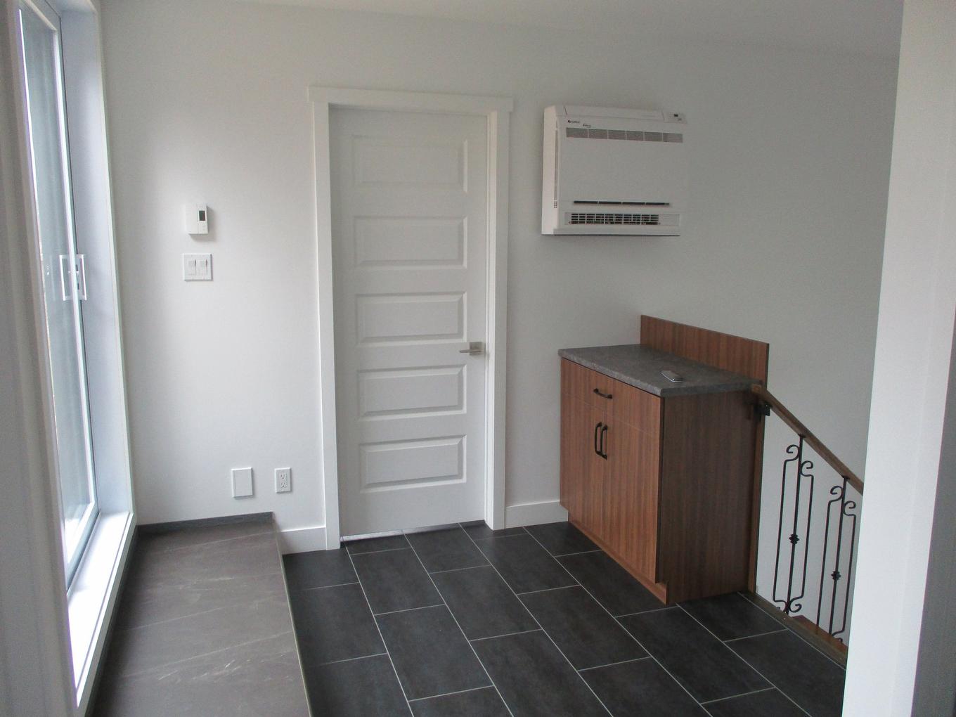 Passageway - 344 3E Rang E., Sainte-Anne-De-La-Pocatière, QC - Indoor Photo Showing Other Room