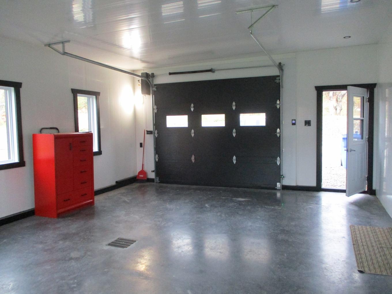 Garage - 344 3E Rang E., Sainte-Anne-De-La-Pocatière, QC - Indoor Photo Showing Garage