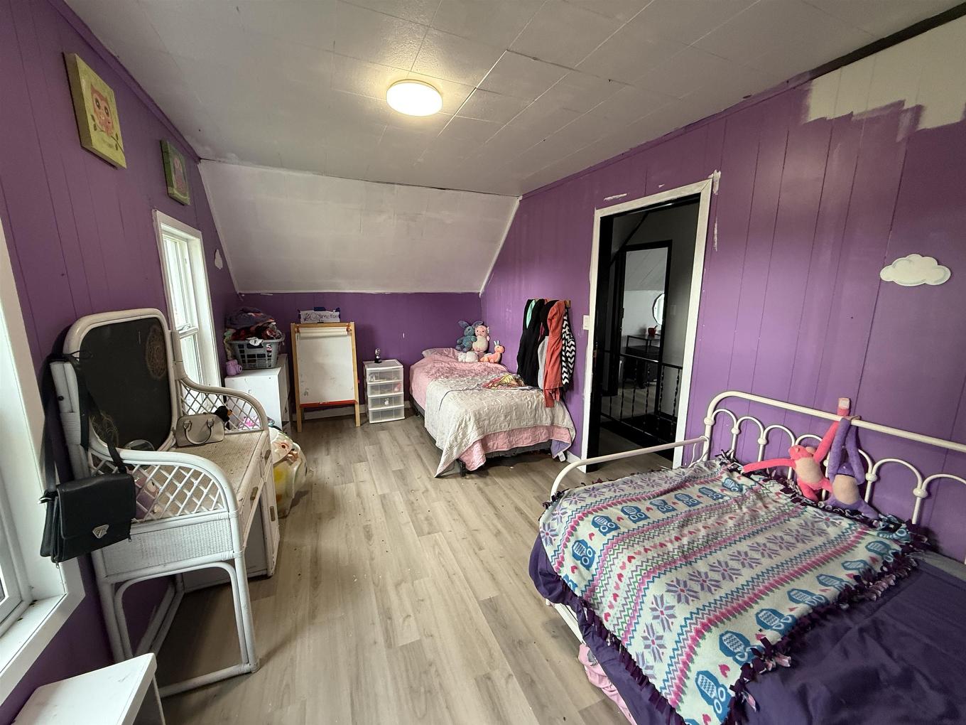 621 Mcgogy Road, Dryden, ON - Indoor Photo Showing Bedroom