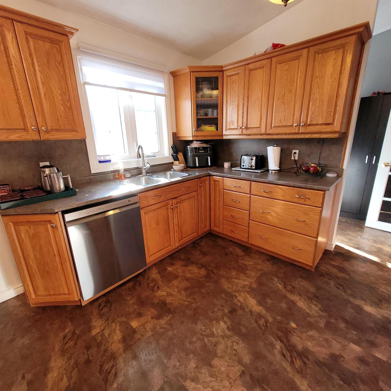 34 Hemlo Drive, Marathon, ON - Indoor Photo Showing Kitchen With Double Sink
