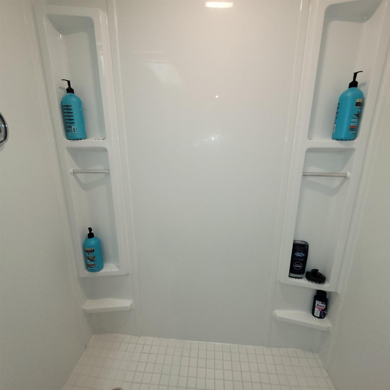 34 Hemlo Drive, Marathon, ON - Indoor Photo Showing Bathroom
