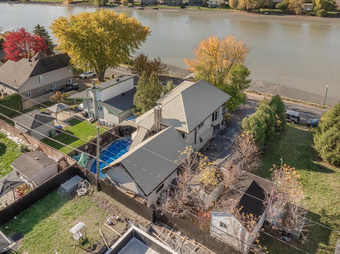 Vue d'ensemble - 272 Rue Ste-Thérèse, Saint-Jean-Sur-Richelieu, QC - Outdoor With Body Of Water With View