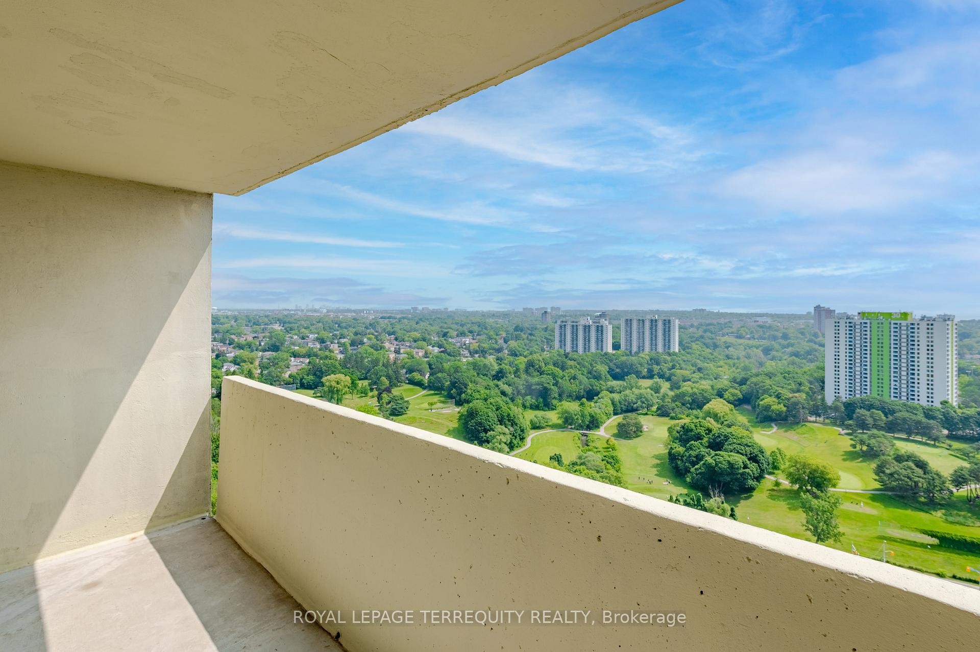 2807-5 Massey Square, Toronto, ON - Outdoor With View