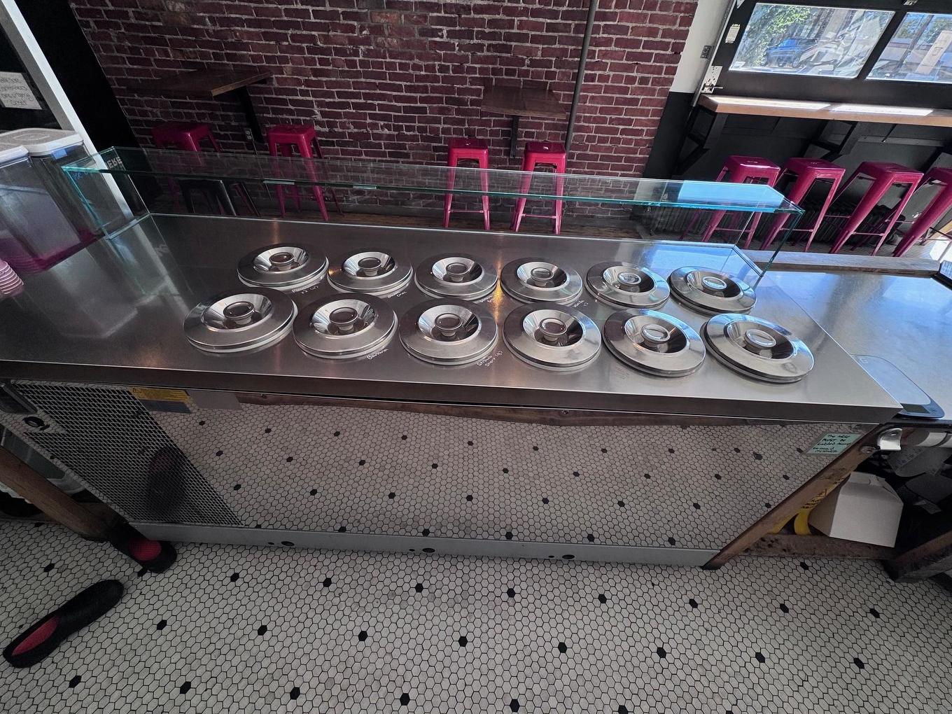 200 Red River Road, Thunder Bay, ON