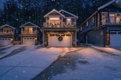 924 Craig Rd Ladysmith, BC V9G 2C4