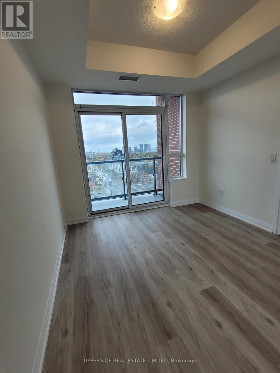 1521 - 3270 Sheppard Avenue E, Toronto, ON - Indoor Photo Showing Other Room