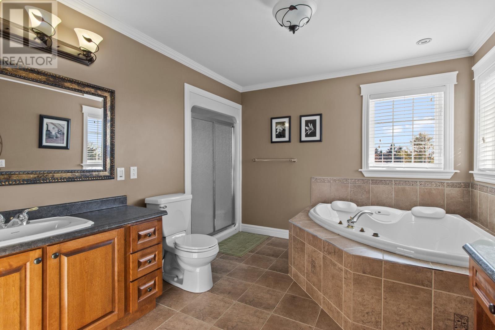33 Wisemans Lane, Conception Bay South, NL - Indoor Photo Showing Bathroom