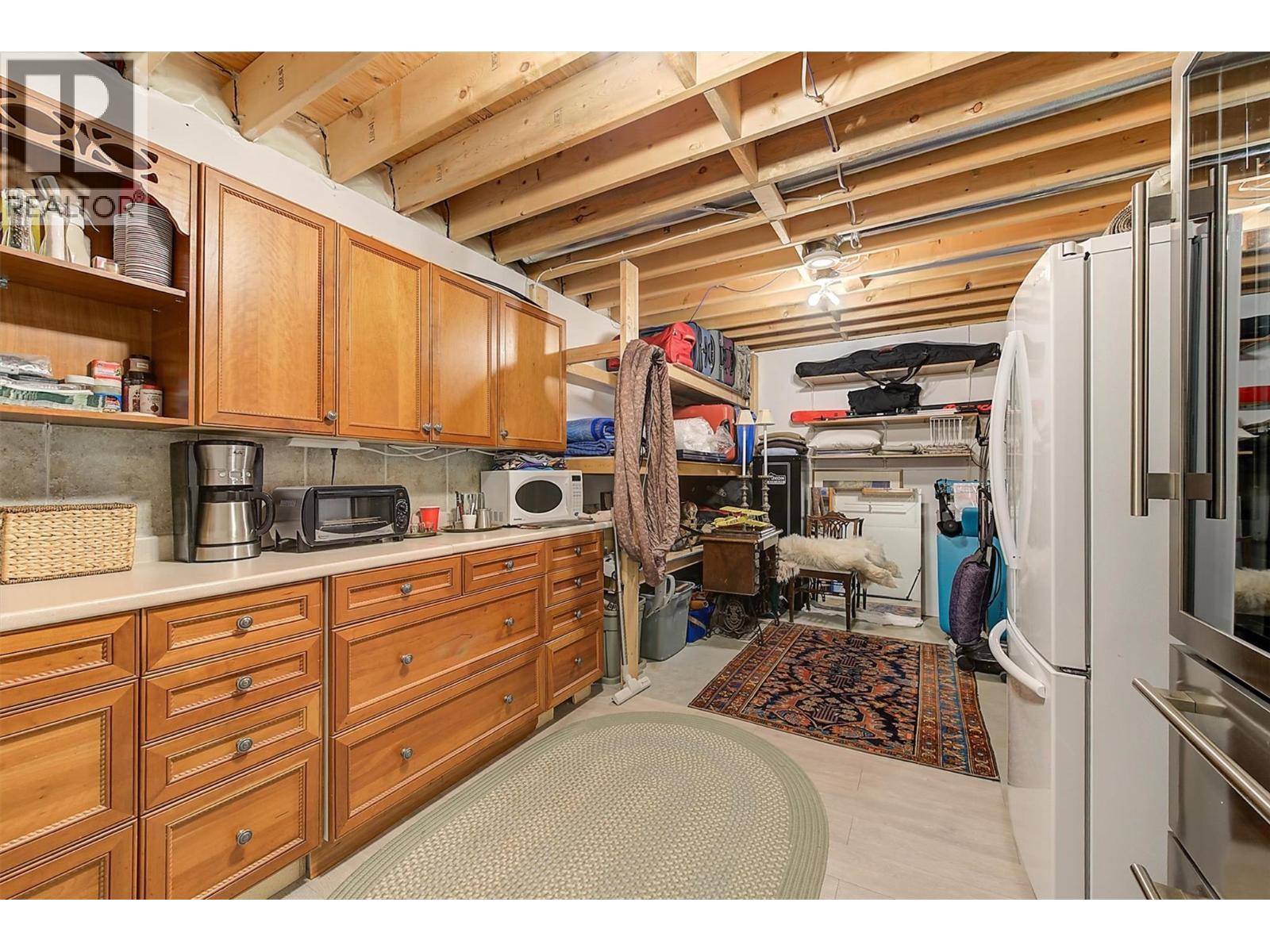 3275 Merlot Court, West Kelowna, BC - Indoor Photo Showing Basement