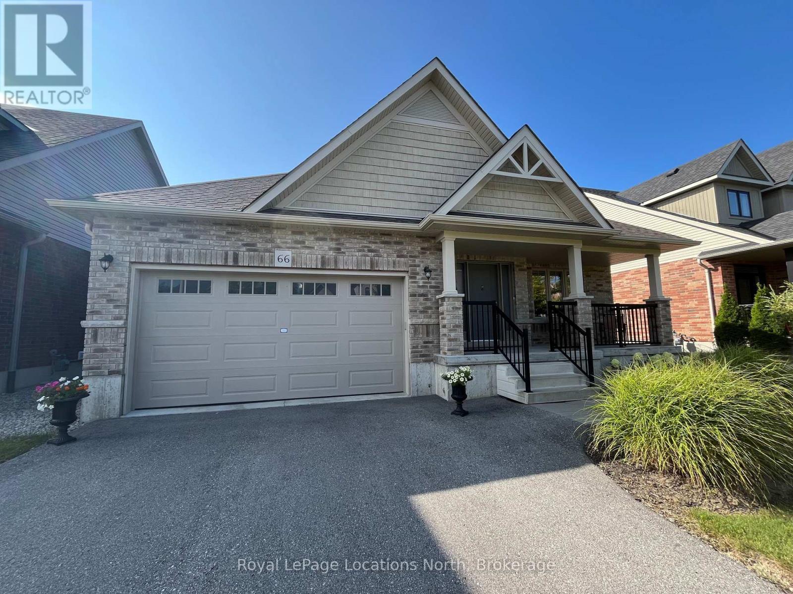 66 Hughes Street, Collingwood, ON - Outdoor