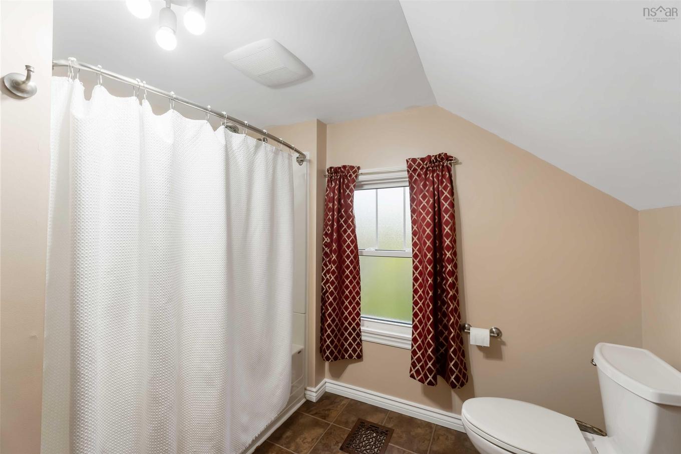 24 Church Street, Kingsport, NS