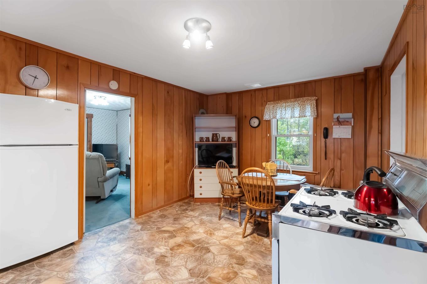 24 Church Street, Kingsport, NS