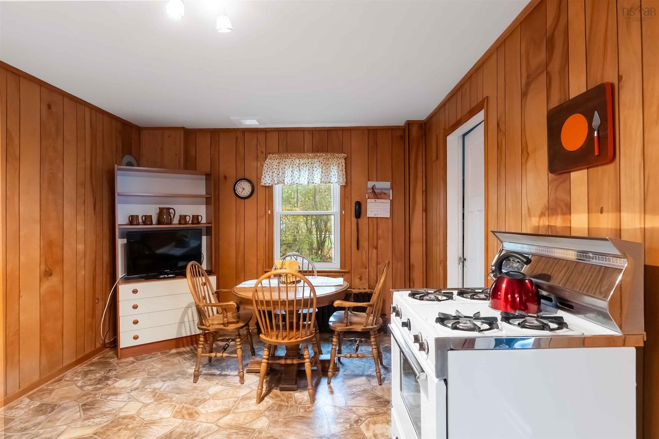 24 Church Street, Kingsport, NS