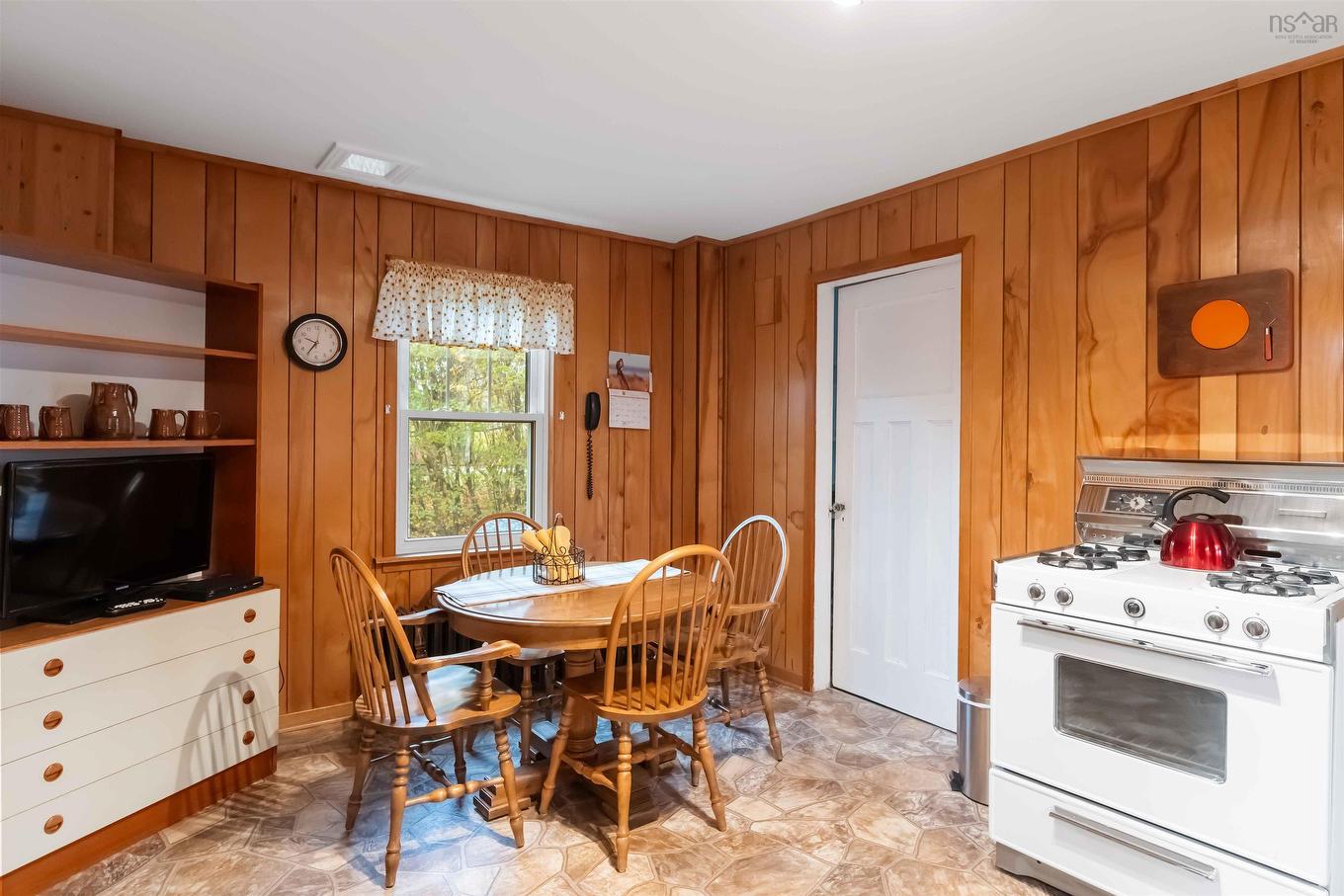 24 Church Street, Kingsport, NS