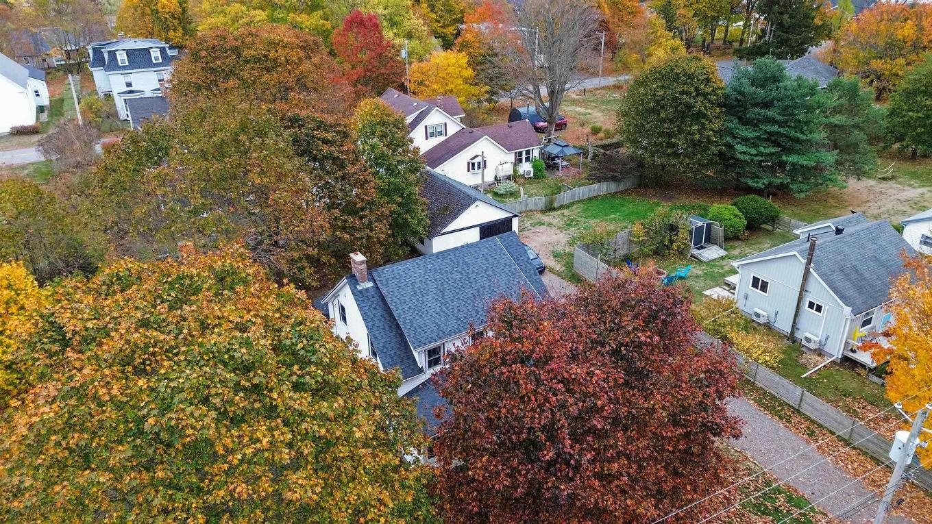 24 Church Street, Kingsport, NS