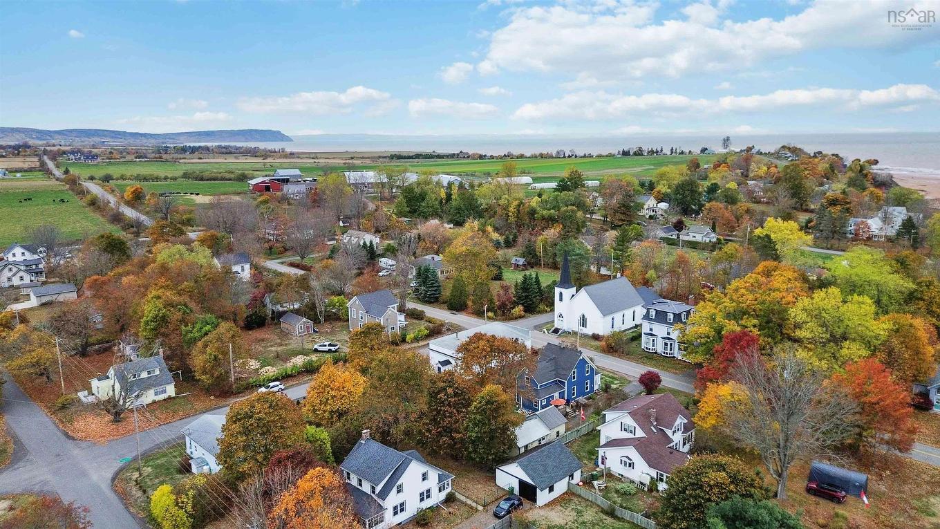 24 Church Street, Kingsport, NS