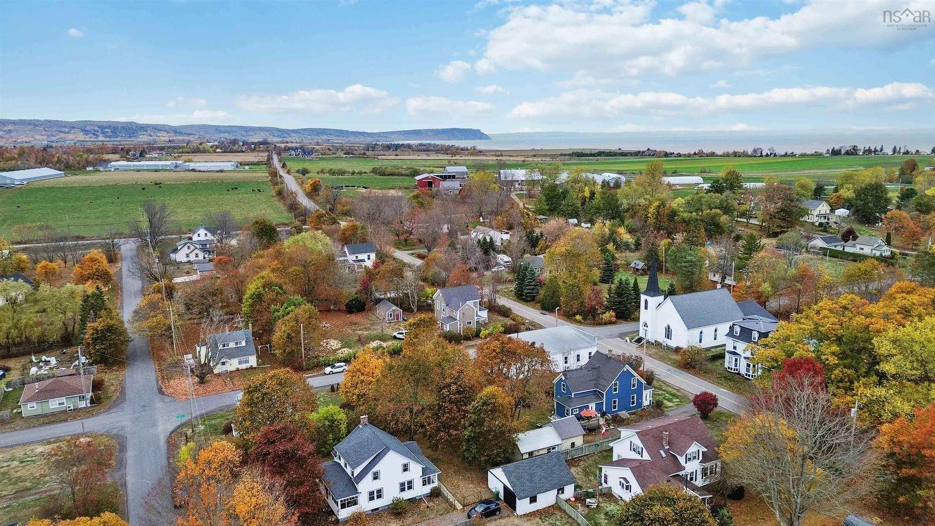 24 Church Street, Kingsport, NS