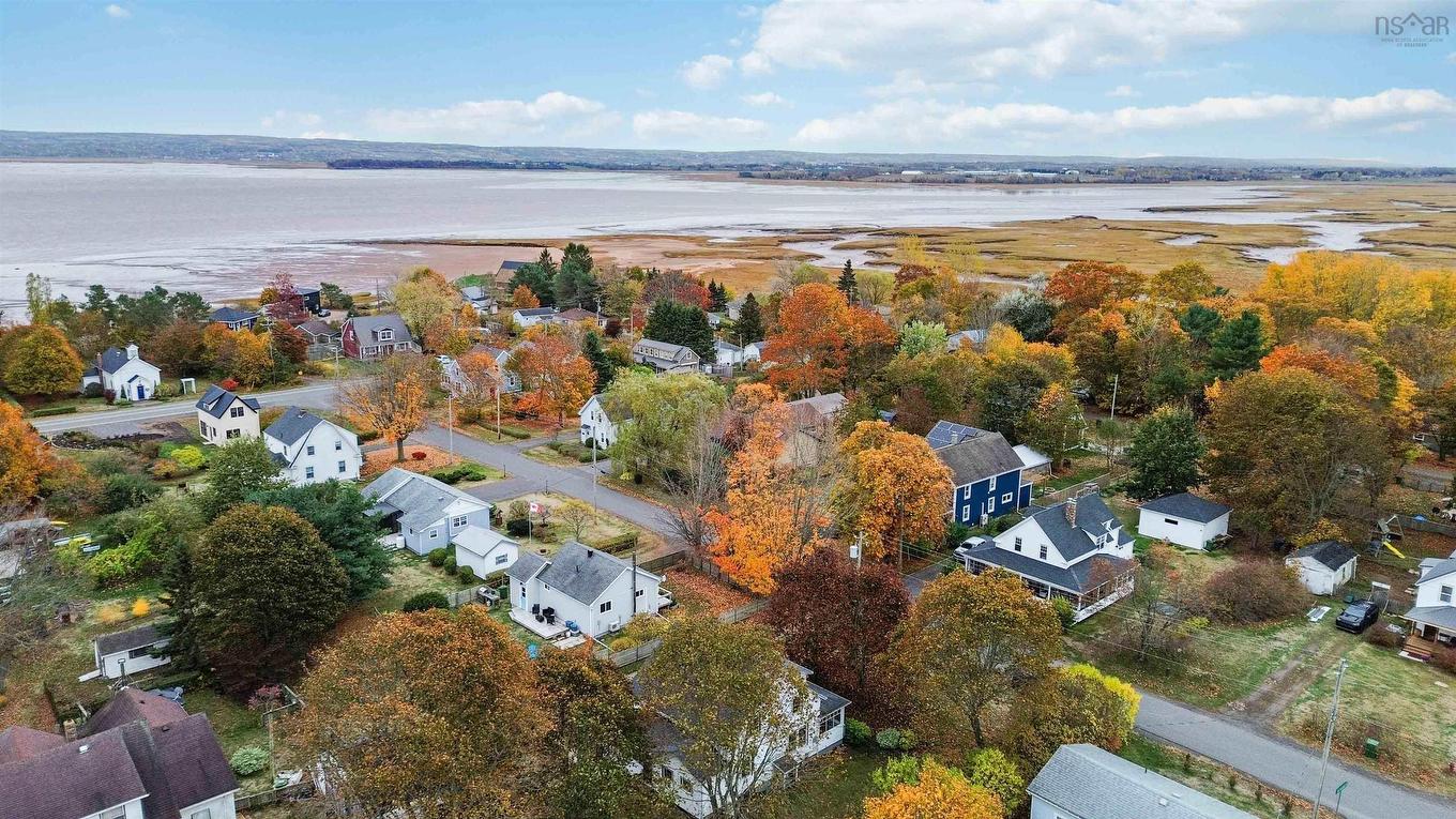 24 Church Street, Kingsport, NS