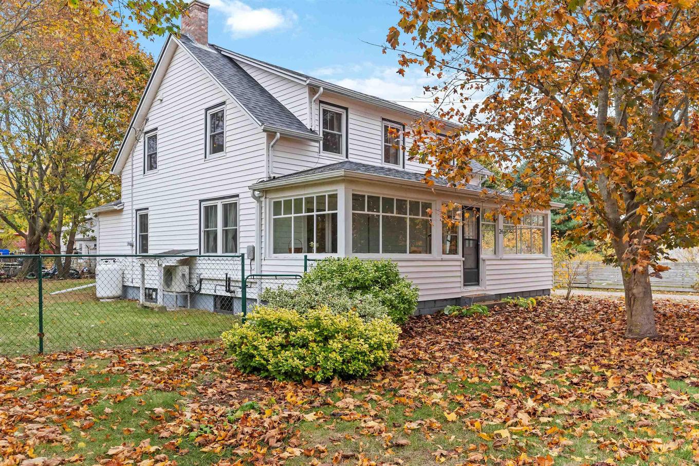 24 Church Street, Kingsport, NS