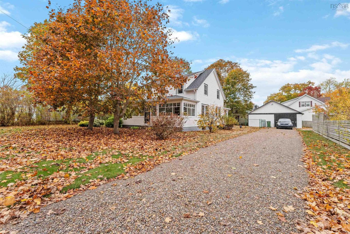 24 Church Street, Kingsport, NS