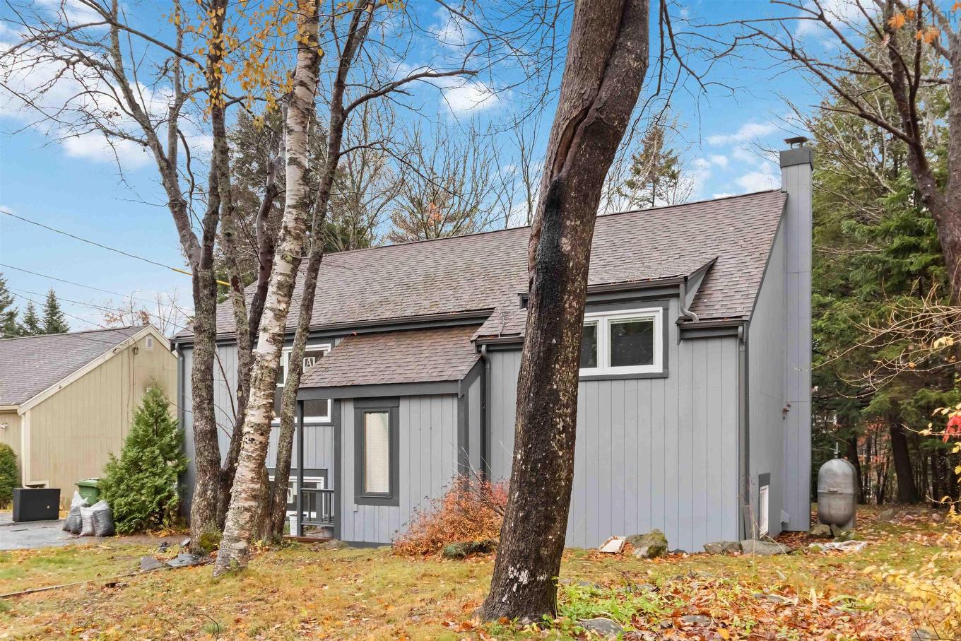 26 Village Crescent, Bedford, NS