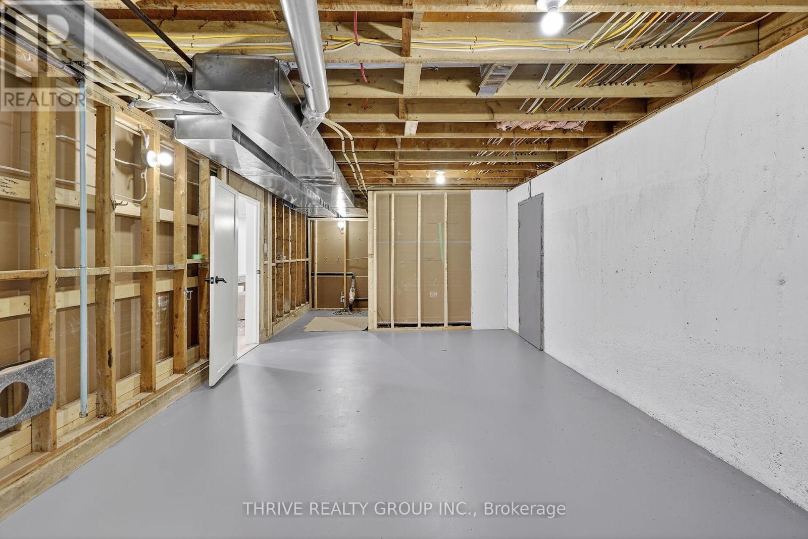 22639 Troops Road, Strathroy-Caradoc (Mount Brydges), ON - Indoor Photo Showing Basement