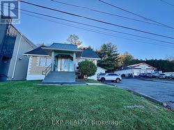 3010 ST. JOSEPH BOULEVARD Ottawa, ON K1E 1E2