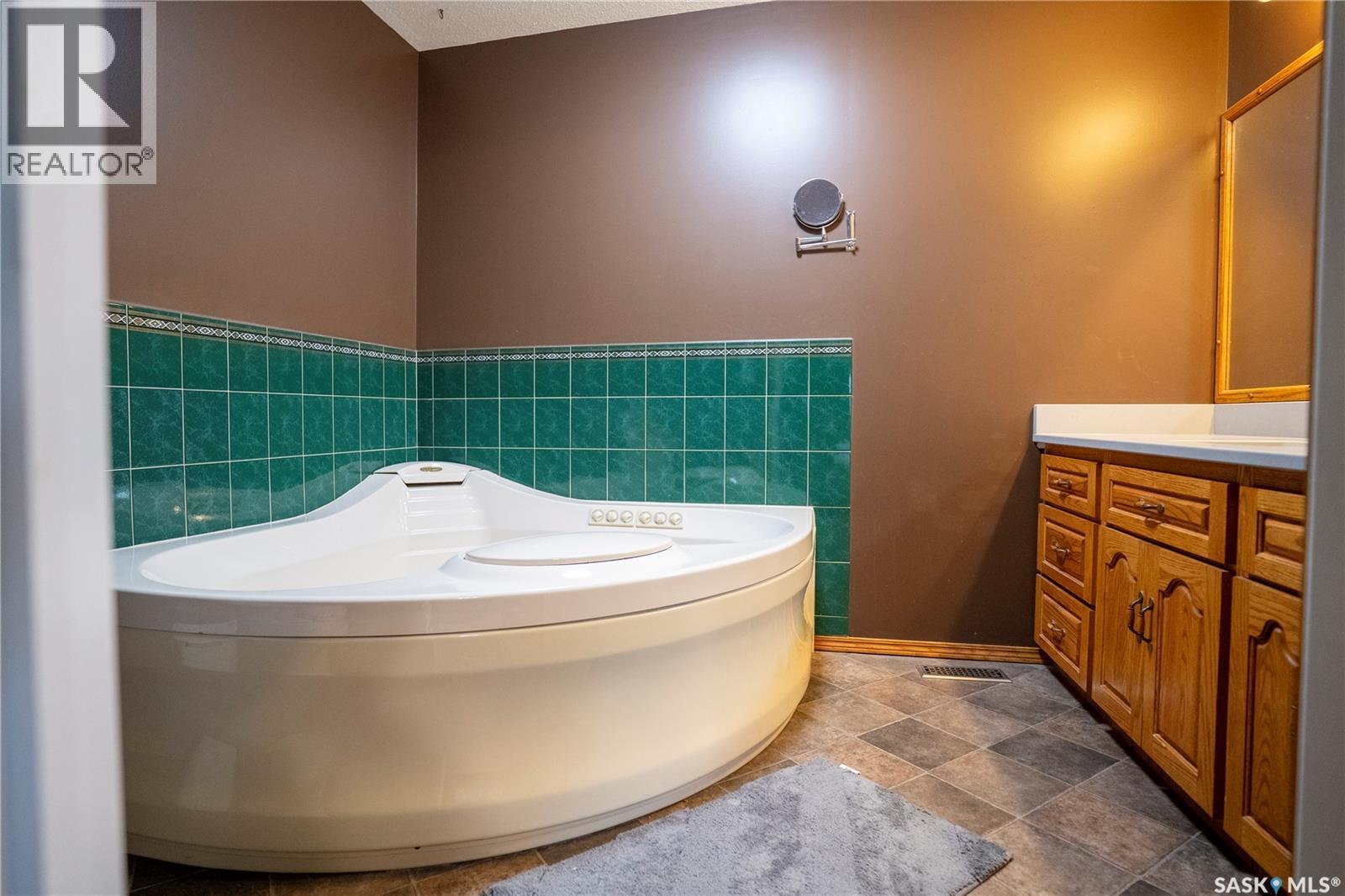 2,880 Acre Farm With Yard - Grayson, Grayson Rm No. 184, SK