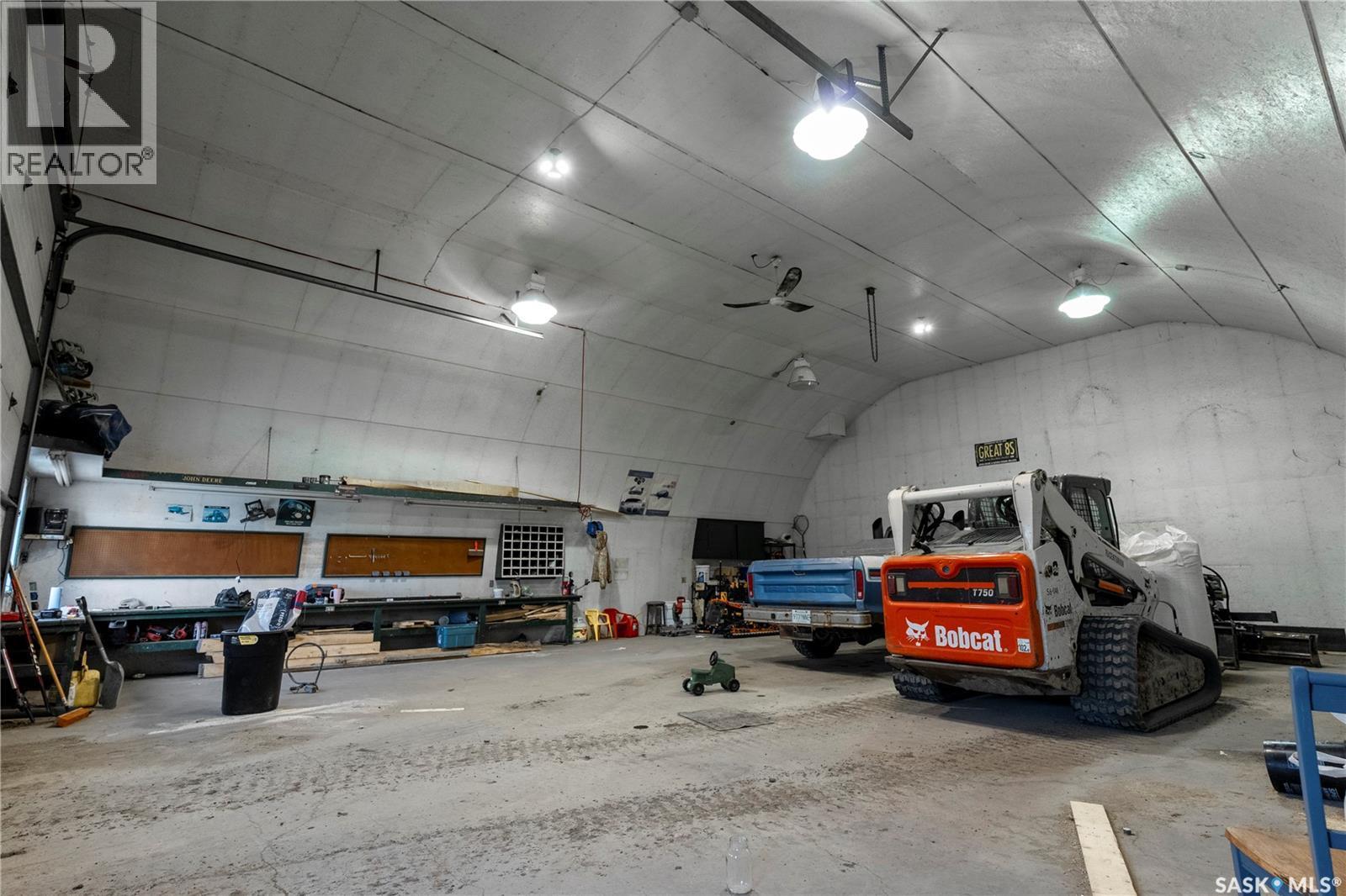 2,880 Acre Farm With Yard - Grayson, Grayson Rm No. 184, SK