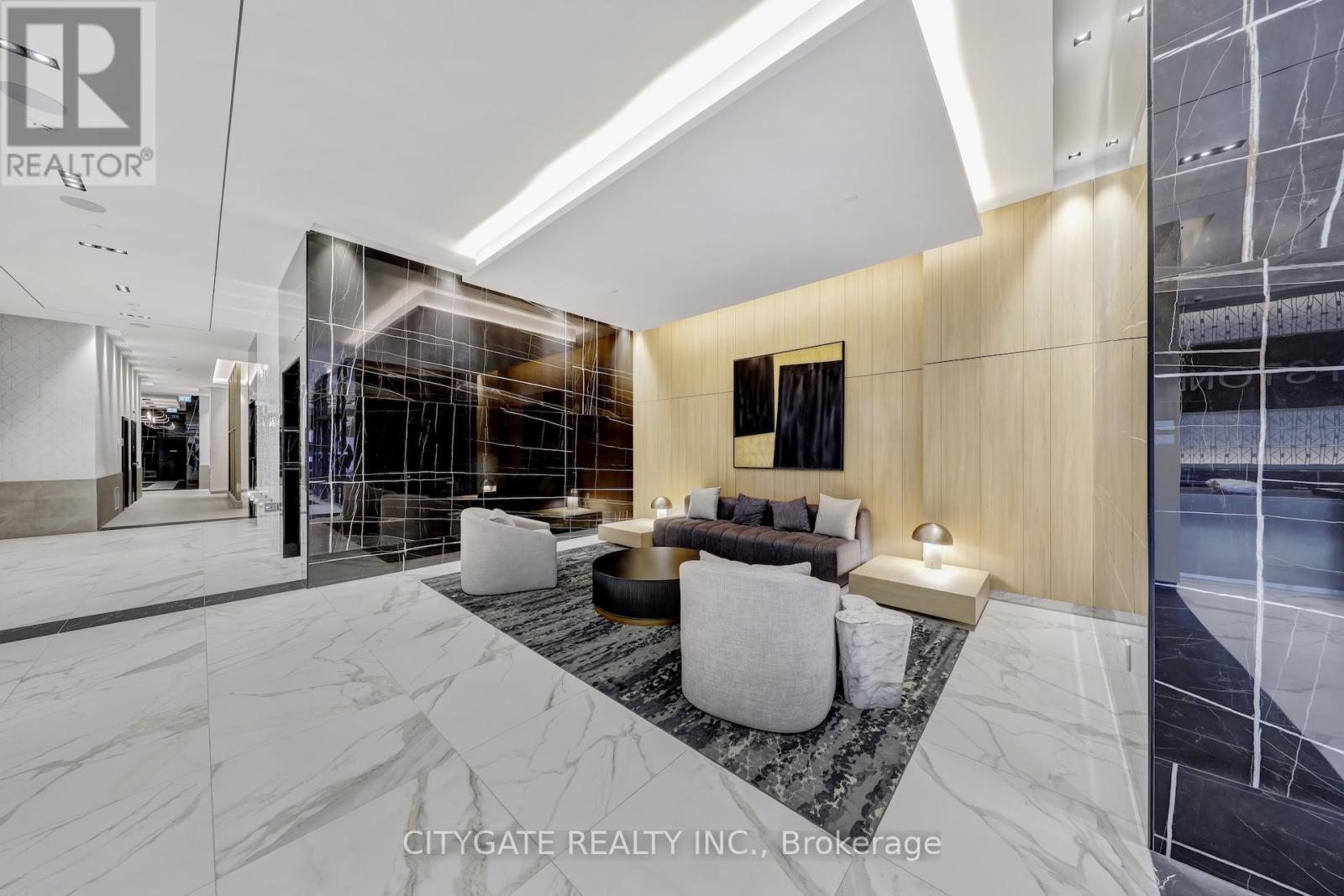 1610 - 202 Burnhamthorpe Road E, Mississauga, ON - Indoor Photo Showing Other Room