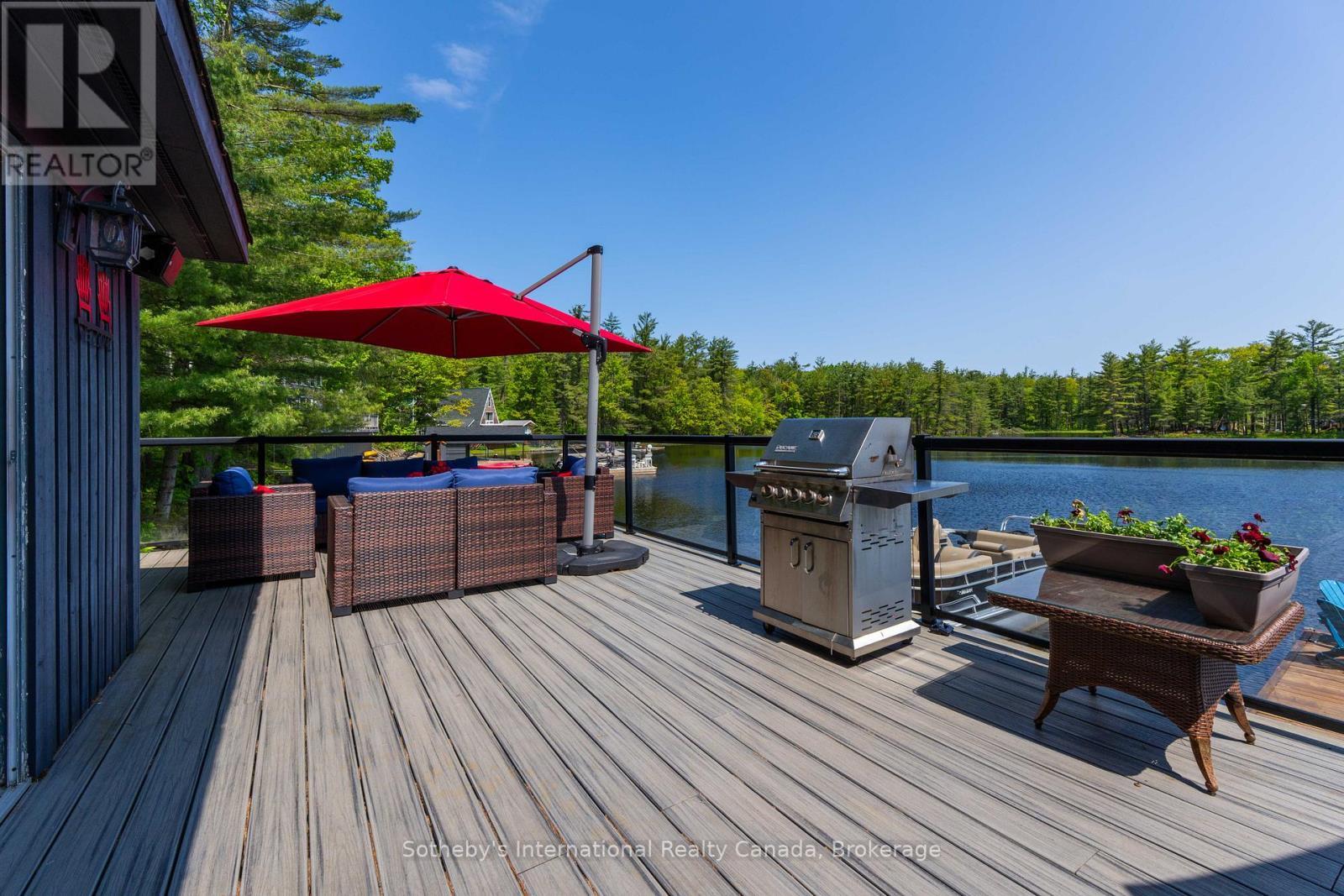 6394 Go Home Lake Shore, Georgian Bay (Gibson), ON - Outdoor With Deck Patio Veranda